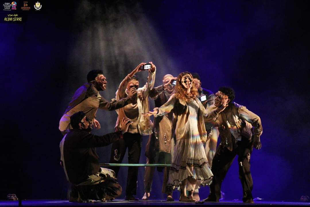 عرض بنت القمر