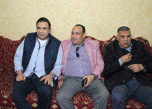 ÙØ¯Ø­Øª Ø¨Ø±ÙØ§Øª ÙØ­Ø³Ù Ø±Ø§ØªØ¨ ÙØ±Ø¬Ø§Ù Ø§ÙØ£Ø²ÙØ± ÙÙ Ø­ÙÙ ÙÙÙØ¯ Ø§ÙØ¥ÙØ§Ù Ø§ÙØ­Ø³ÙÙ Ø¨ÙÙØ²Ù Ø§ÙØ´Ø¹Ø±Ø§ÙÙ ØµÙØ± ÙÙÙØ¯ÙÙ Ø§ÙÙÙØ¯