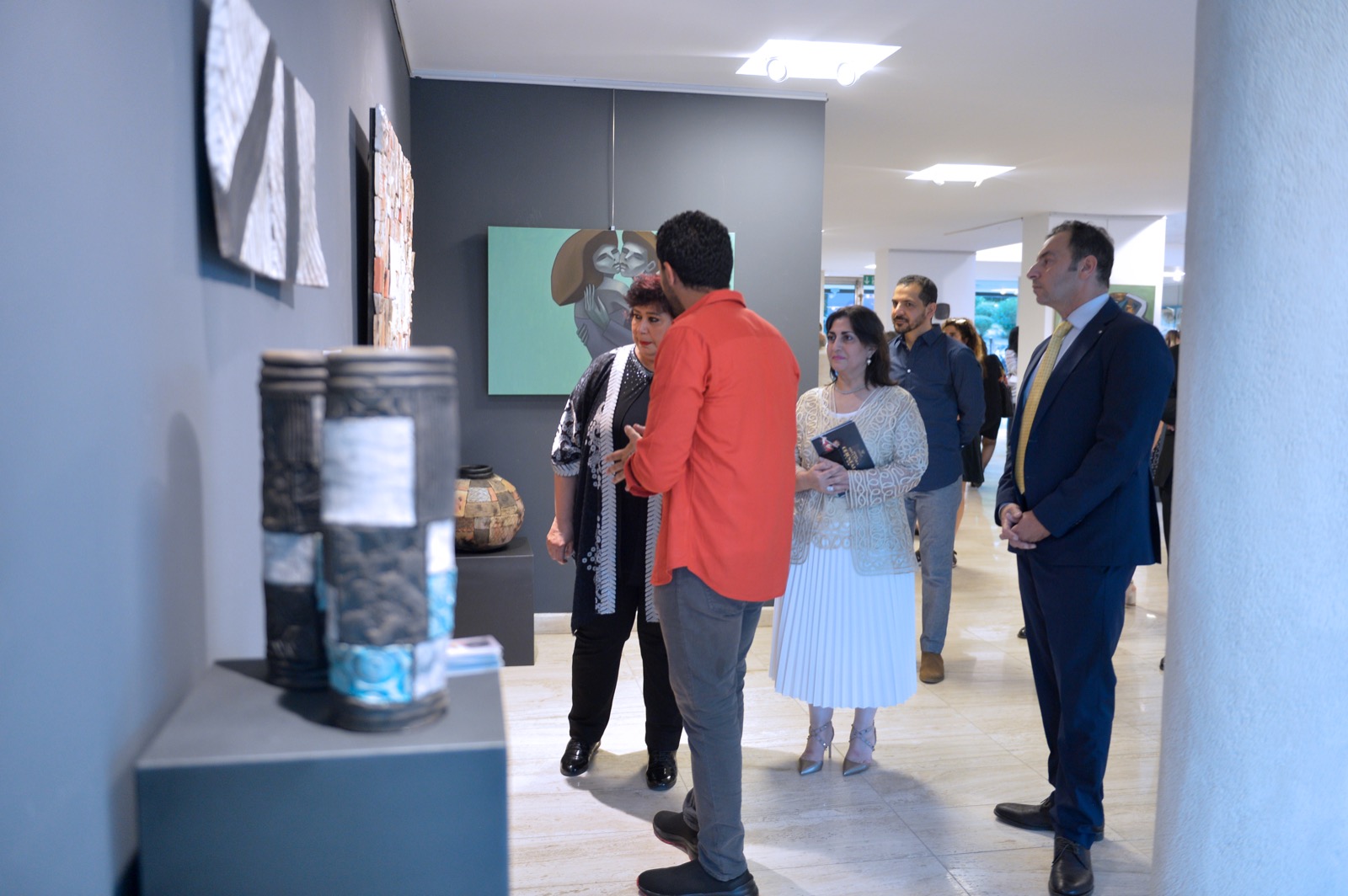  وزيرة الثقافة تفتتح معرض نتاج
