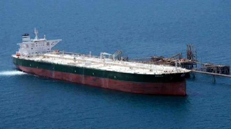 تحذيرات من ميليشيا الحوثى .. إدانات عربية للهجوم علي ميناء الضبة اليمني (تفاصيل)