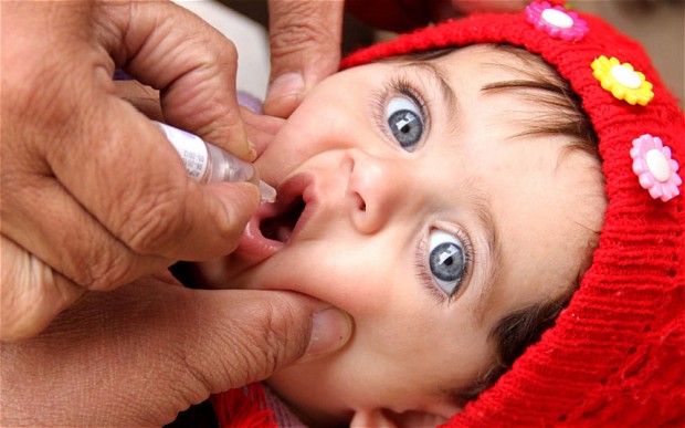 تطعيم ضد شلل الأطفال من حديث الولادة حتى 5 سنوات