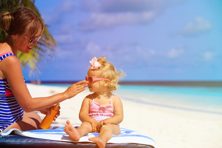 حمام الشمس للاطفال