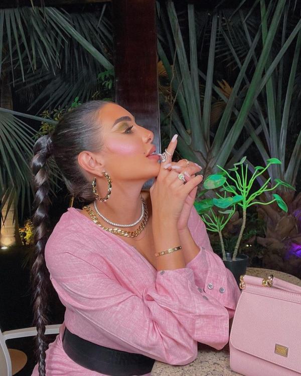 بونتيل ضفيرة طويلة