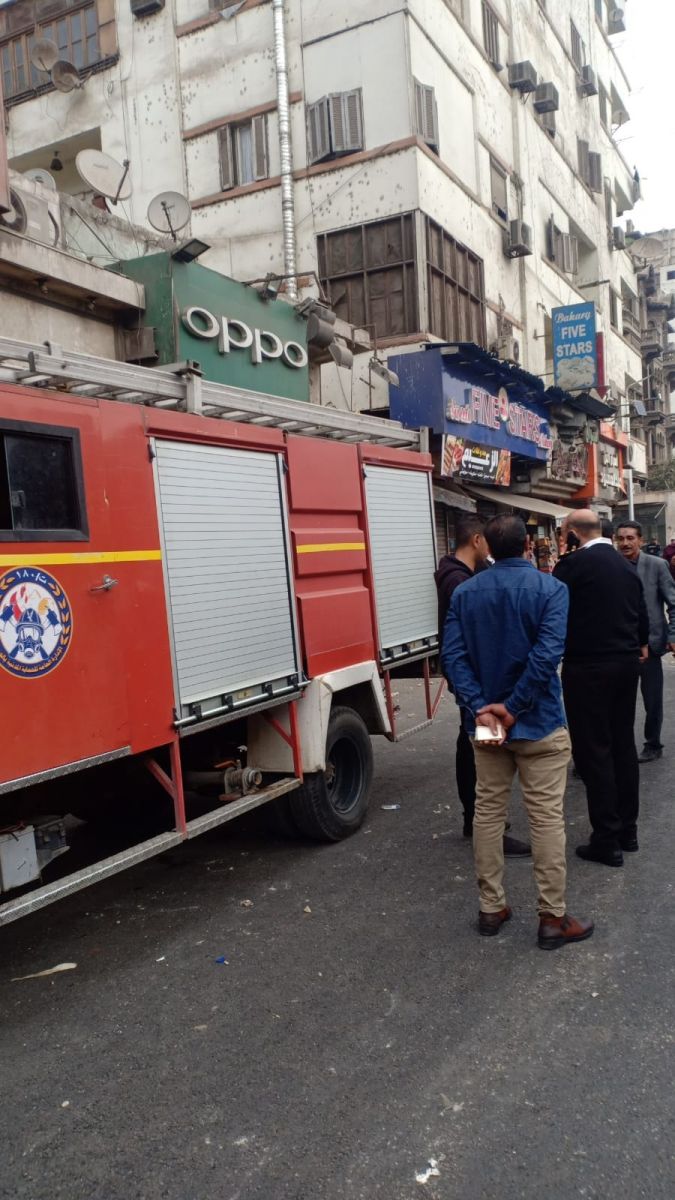 إصابة سيدتين في انهيار شرفة منزل بالهرم