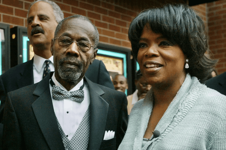 أوبرا وينفري مع والدها فيرنون