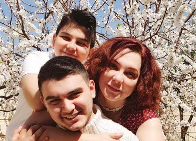 سلاف فواخرجي وأولادها