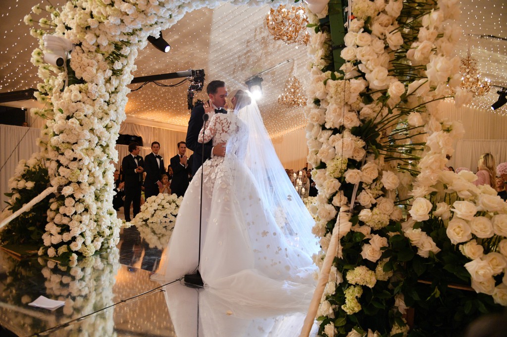 حفل زفاف باريس هيلتون