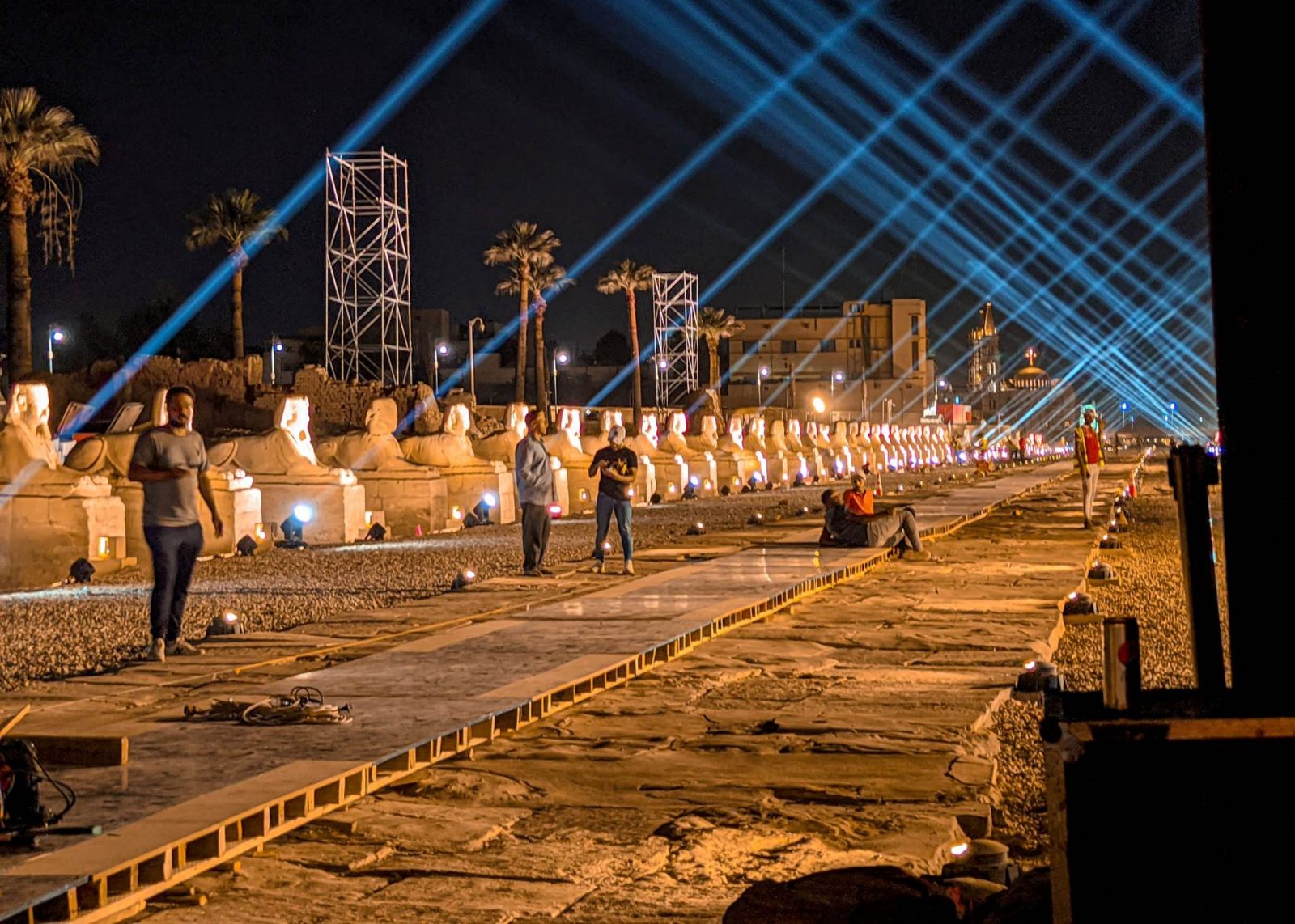 افتتاح طريق الكباش