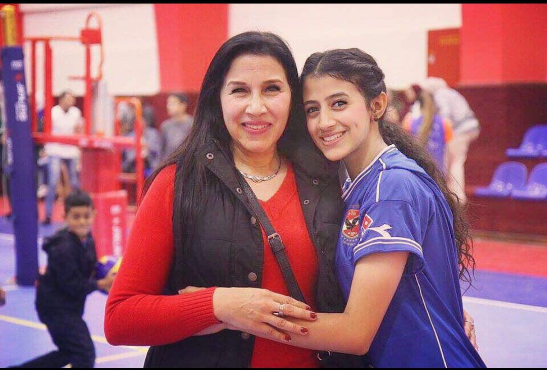 هناء حمزة وأبنتها