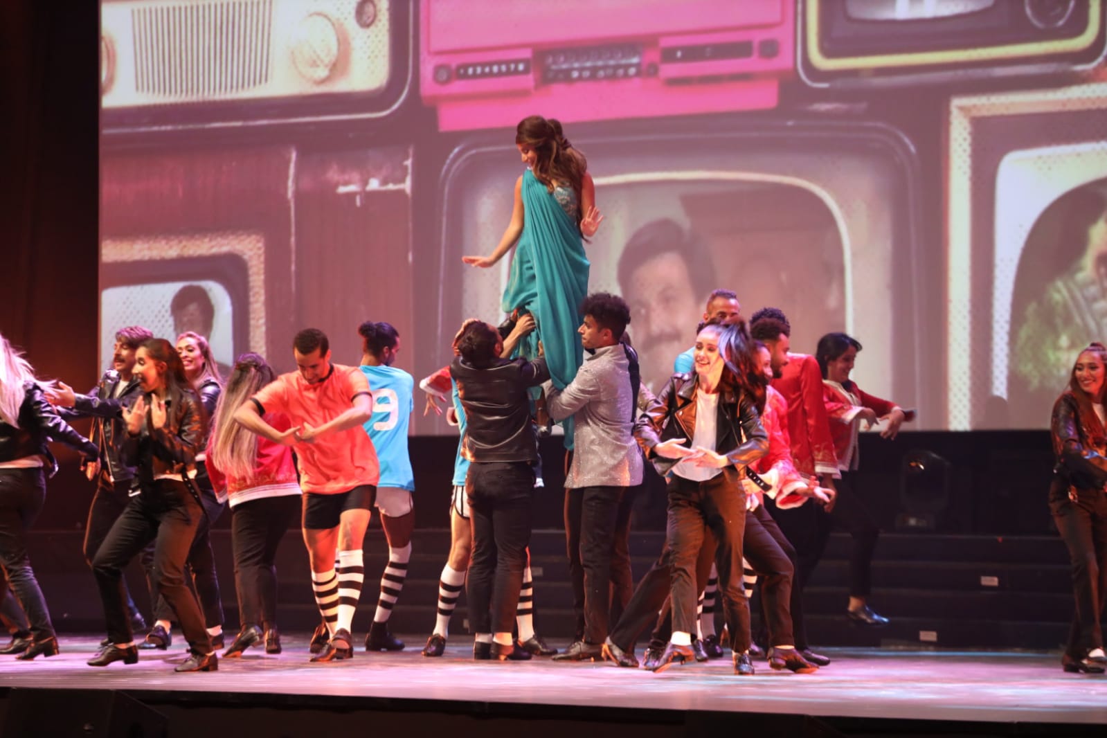 تكريم الراحلين في حفل مهرجان الجونة