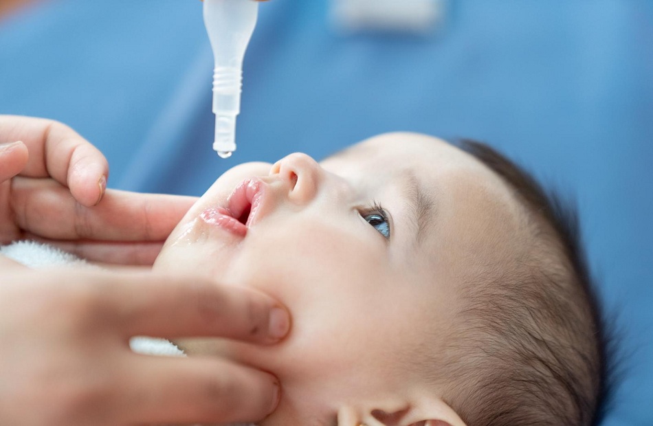 تطعيم ضد شلل الأطفال