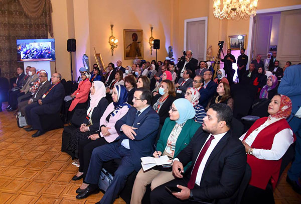 وزيرة الهجرة تفتتح المؤتمر الدولي للأطباء والعلماء المصريين بالخارج والداخل