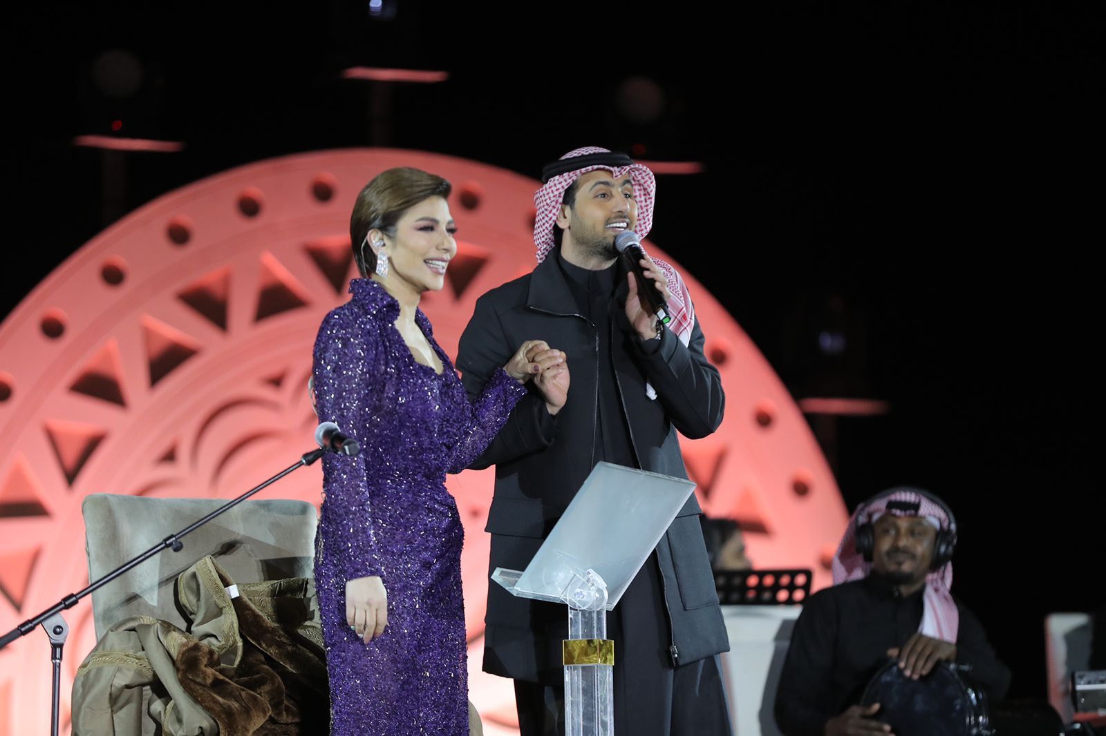 حفل الفنان فؤاد عبدالواحد وأصالة في ليالي اويسس