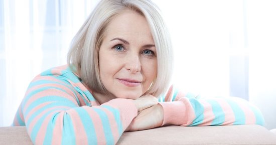 طريقة علاج جديدة تحمي النساء الأكبر سناً من الوفاة بكورونا