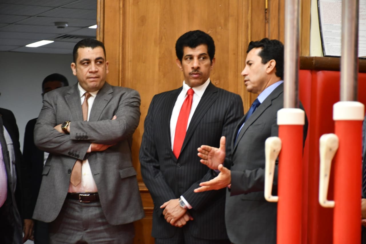 وزير الرياضة خلال اسنتقبال سفير قطر بالقاهرة