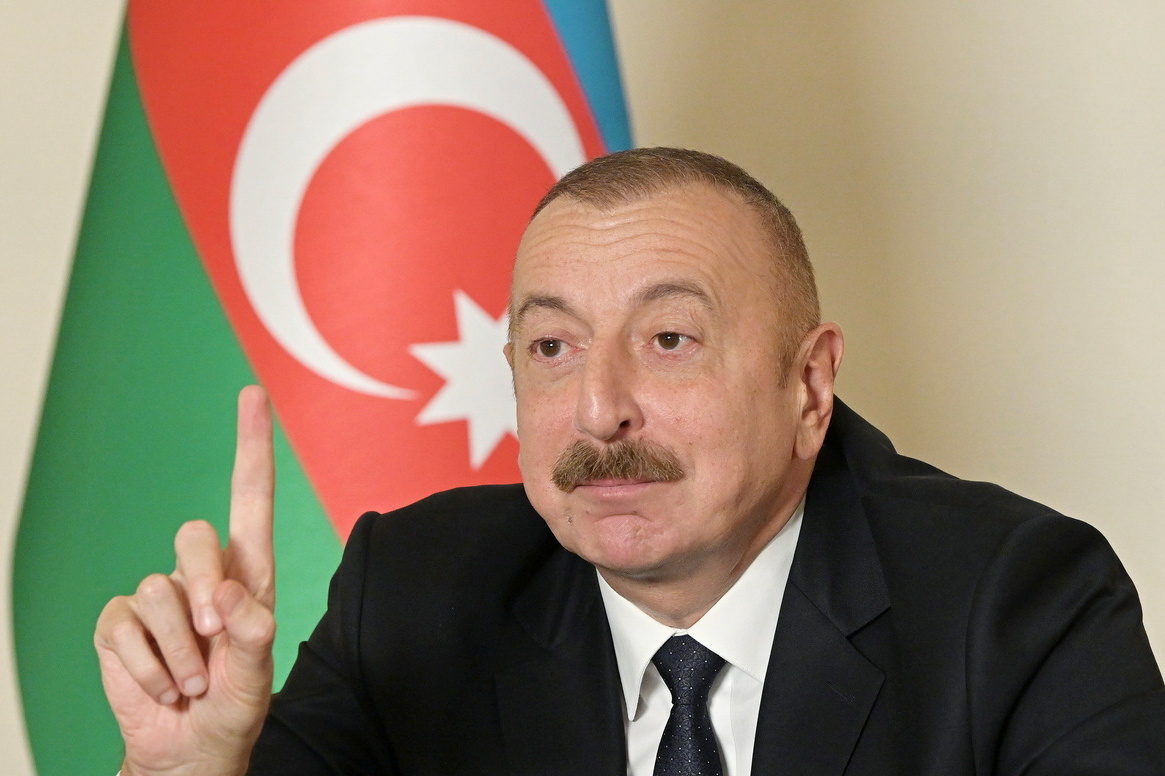 الرئيس الأذربيجاني إلهام علييف