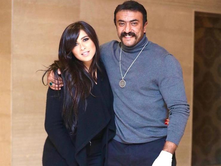 ياسمين عبد العزيز وأحمد العوضي