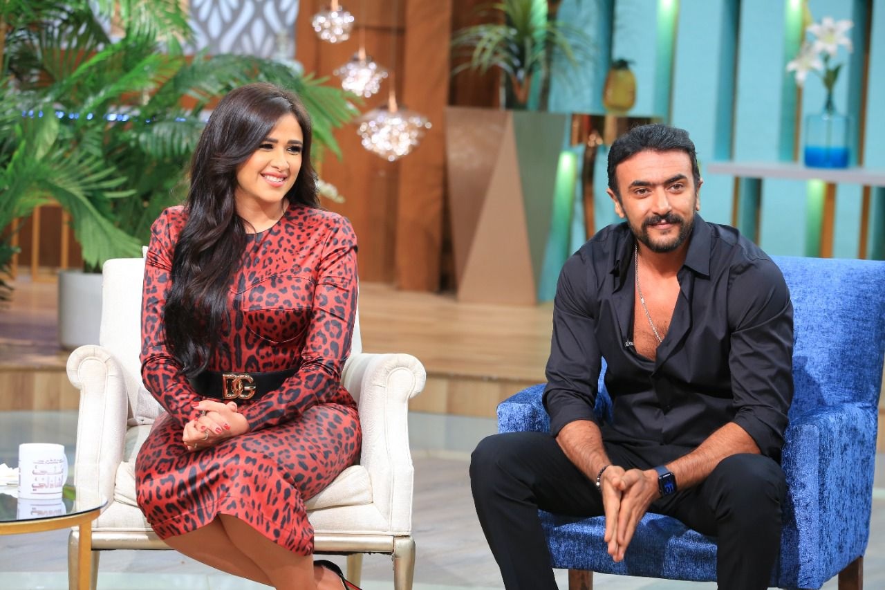 ياسمين عبد العزيز واحمد العوضي