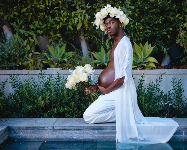 ليل ناز اكس