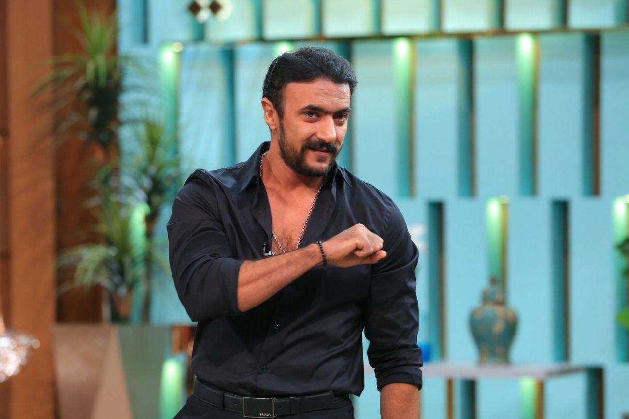  ياسمين عبد العزيز وأحمد العوضي