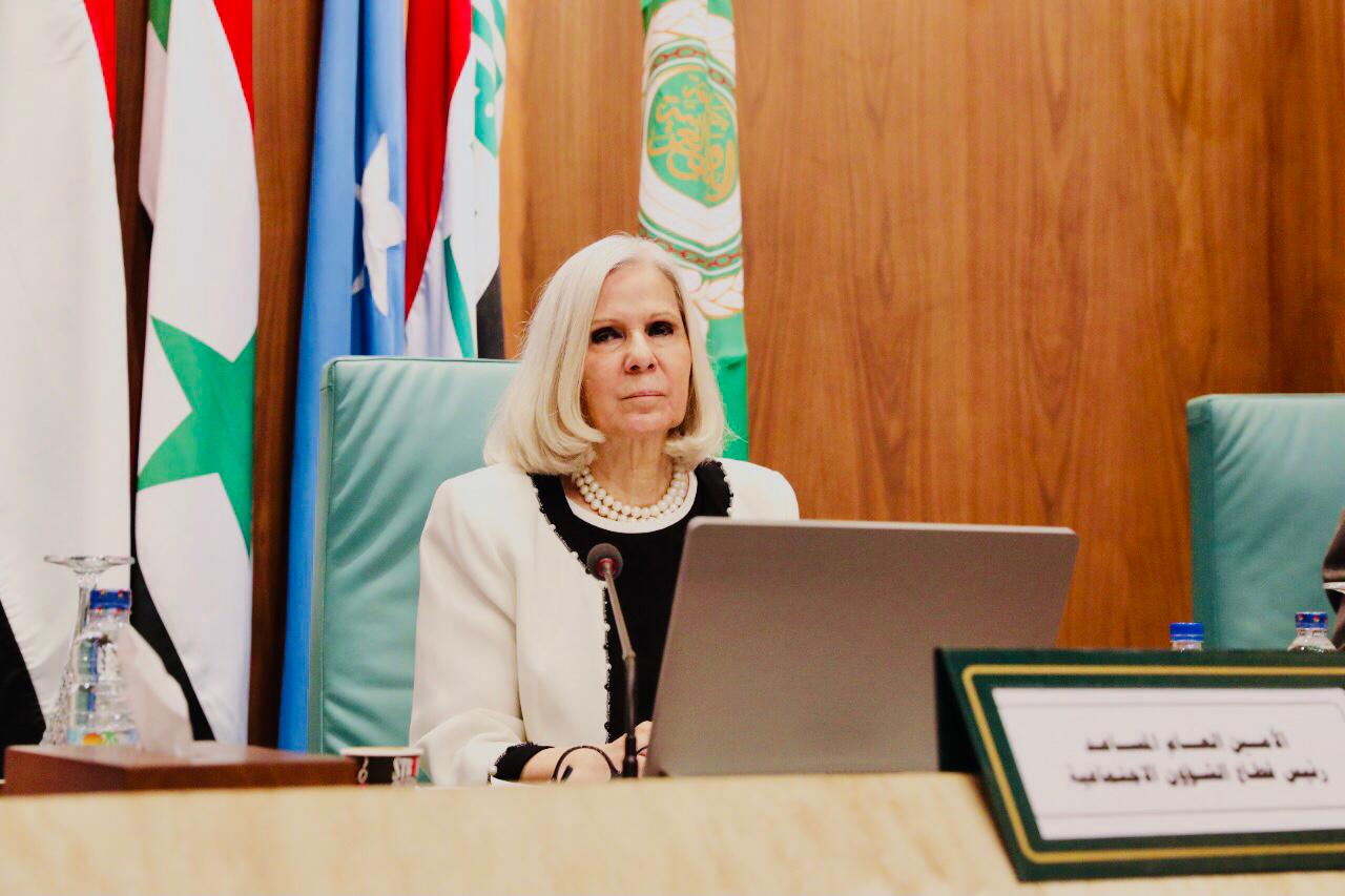 السفيرة هيفاء أبو غزالة