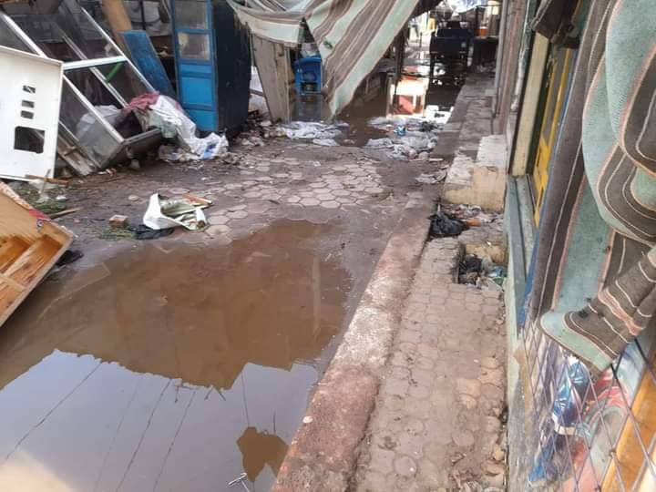 الأمطار تضرب اسوان