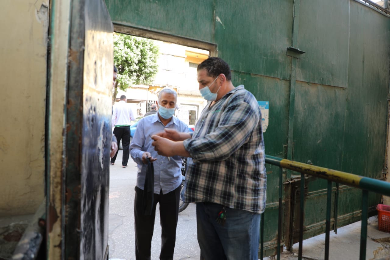 محافظ القاهرة : جميع العاملين بالديوان العام تلقوا اللقاحات ضد الفيروس