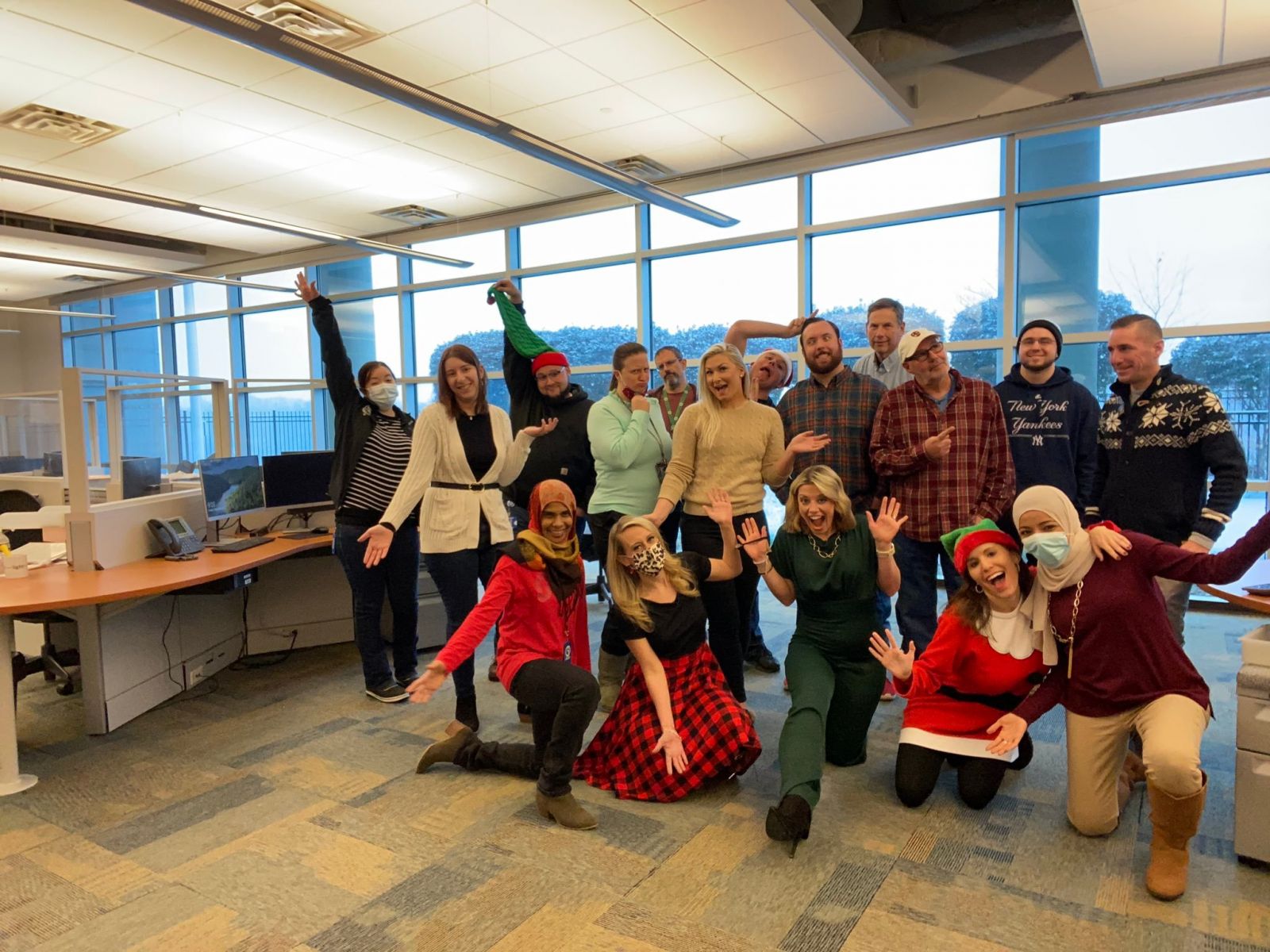 آية جلال أول إعلامية محجبة على قناة أمريكية إخبارية