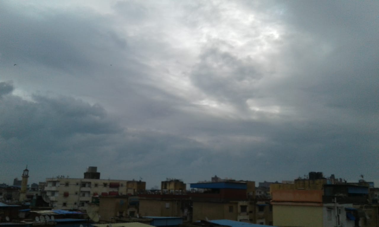 أمطار متوسطة وطقس بارد على مدن ومراكز البحيرة