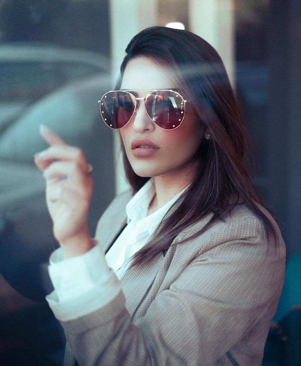 نور العزاوي