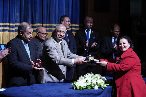 "العربية للعلوم والتكنولوجيا" تحتفل باليوبيل الفضي لإنشاء قسم الهندسة المعمارية