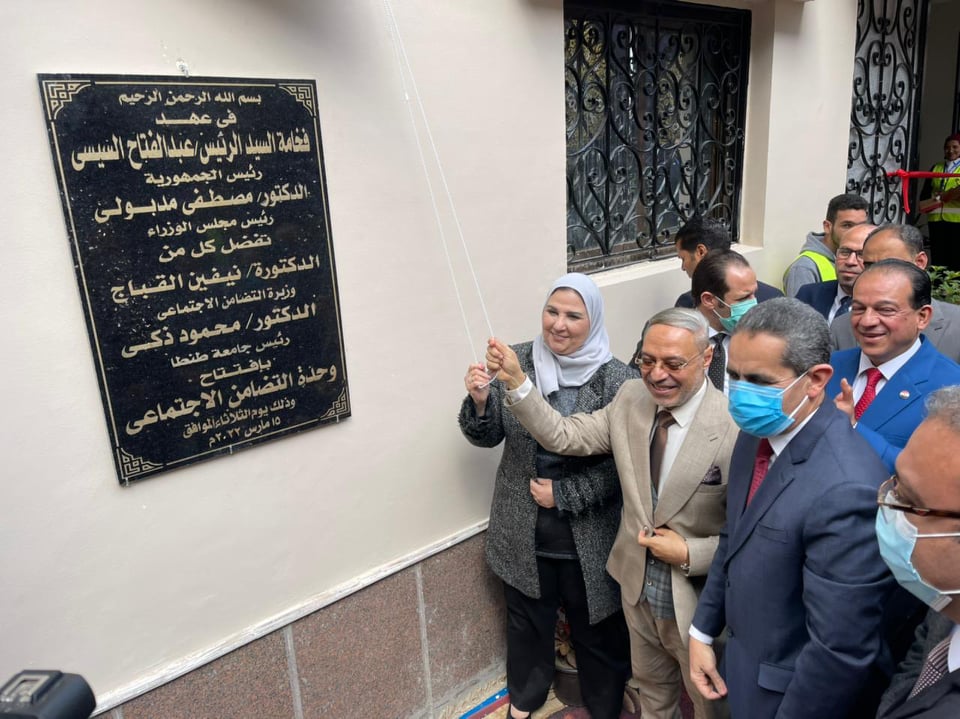 جانب من زيارة نيفين القباج لجامعة طنطا