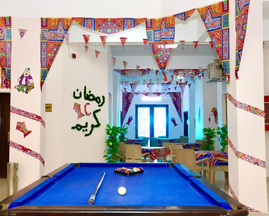 المتعافون من الإدمان يبتكرون فوانيس رمضان ومدفع الإفطار داخل ورش التدريب