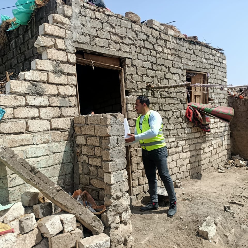 صناع الخير  وبنك القاهرة يوزعان كراتين رمضان علي غير القادرين بالشرقية والمنوفية