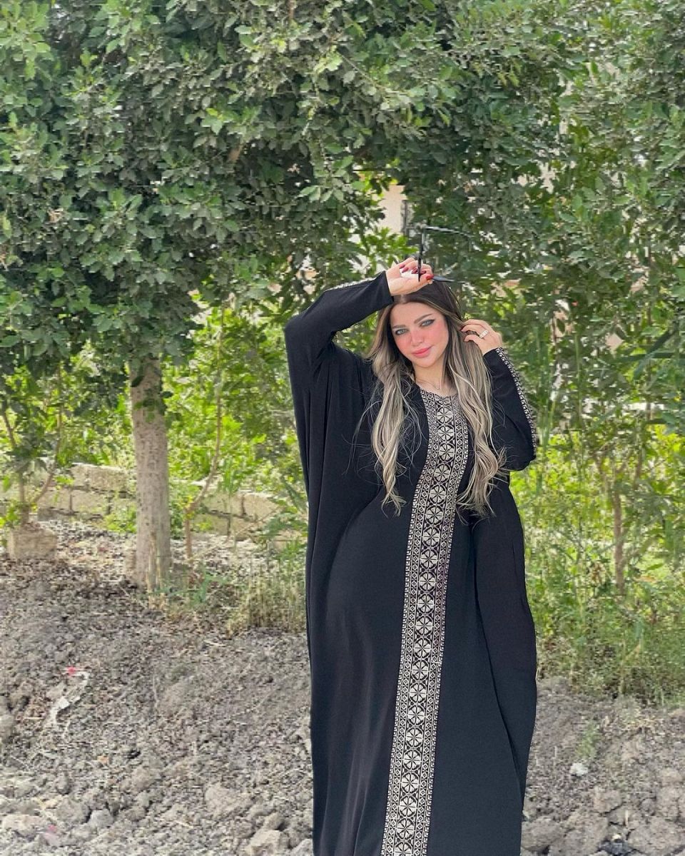 ياسمين الخطيب