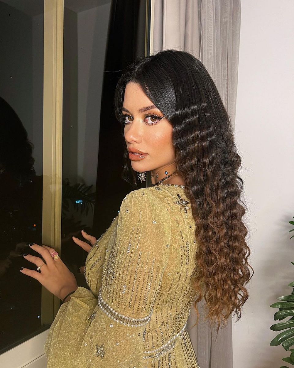 سينتيا خليفة