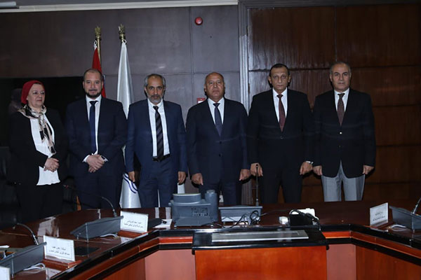 انطلاق بداية التعاون الكبير بين وزارة النقل ومجموعة موانئ أبو ظبي.. صور