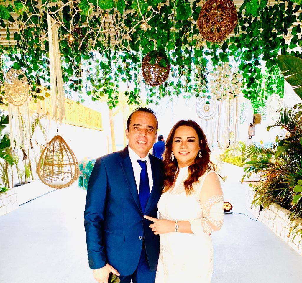 محمد الشقنقيري وزوجته