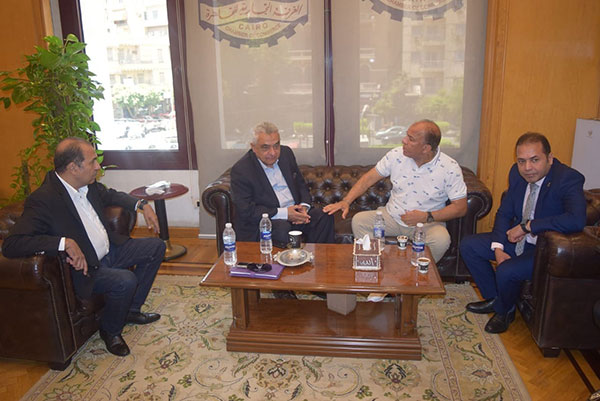 مباحثات جديدة لضبط السوق.. ومقترح لزيادة الصادرات المصرية