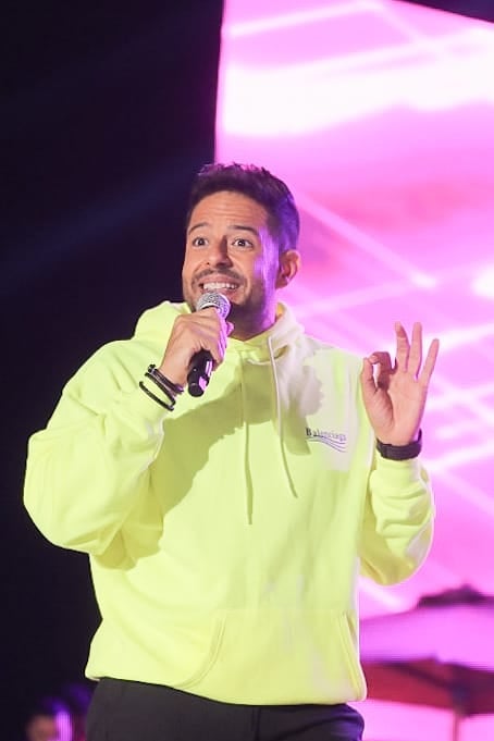 حماقي من حفل الإسماعيلية