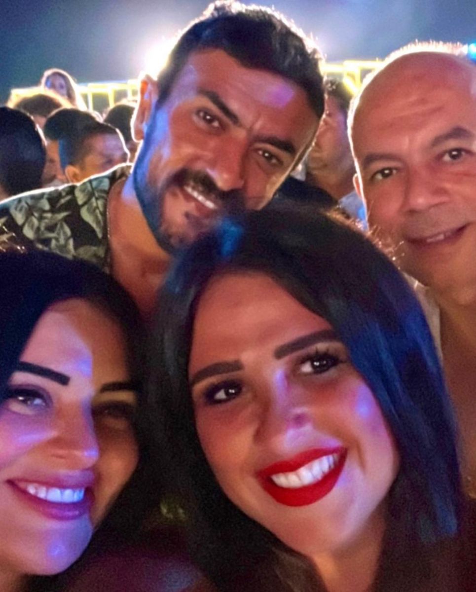 ياسمين عبد العزيز وأحمد العوضي