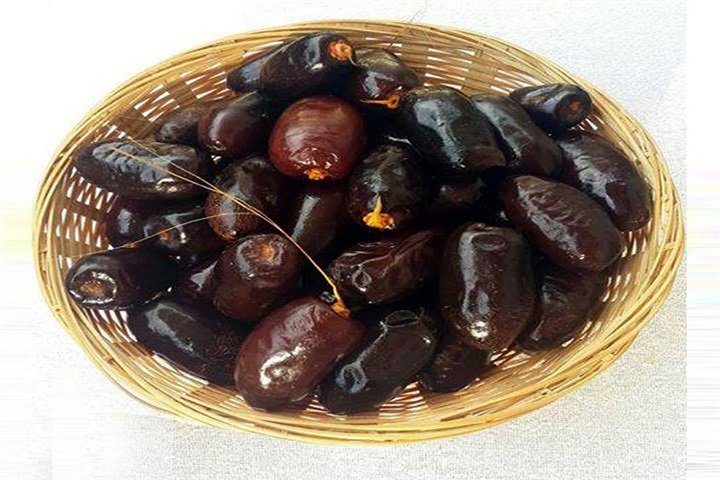 فوائد البلح الأسود 