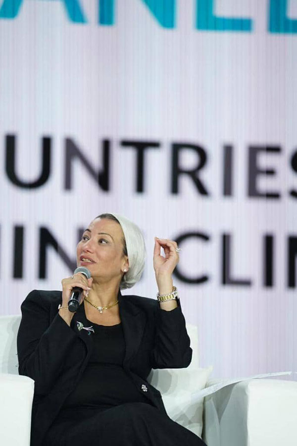 وزيرة البيئة تشارك بجلسة "دور حكومات الدول الإفريقية في تحديد أجندة المناخ الخاصة بهم"