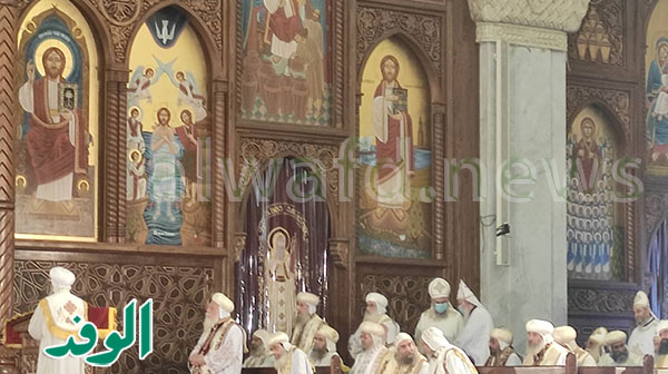 ألحان قبطية والبخور المقدس..أبرز مظاهر احتفال الأقباط بمرور ٦٠ عام على أسقفية الخدمات (صور وفيديو)