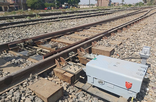 وزير النقل يعلن دخول برج إشارات أبوتيج والمنطقة الأتوماتيكية في الخدمة