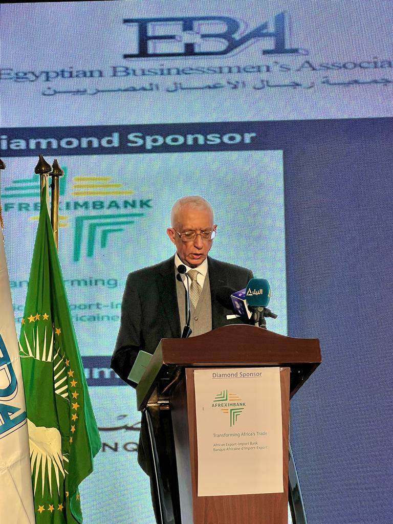 السفير حمدي لوزا