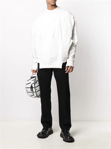 سعر سويتشيرت محمد حماقي