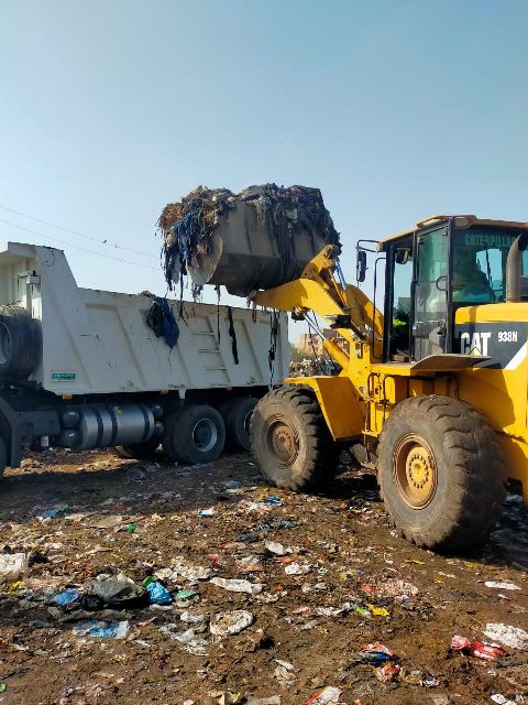 محافظ الشرقية يأمر بفحص شكاوي المواطنين عبر المواقع والصحف