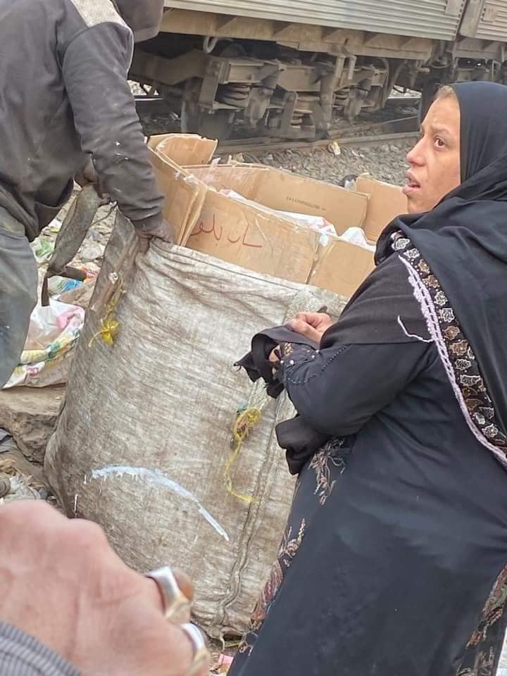 قمر الوكالة