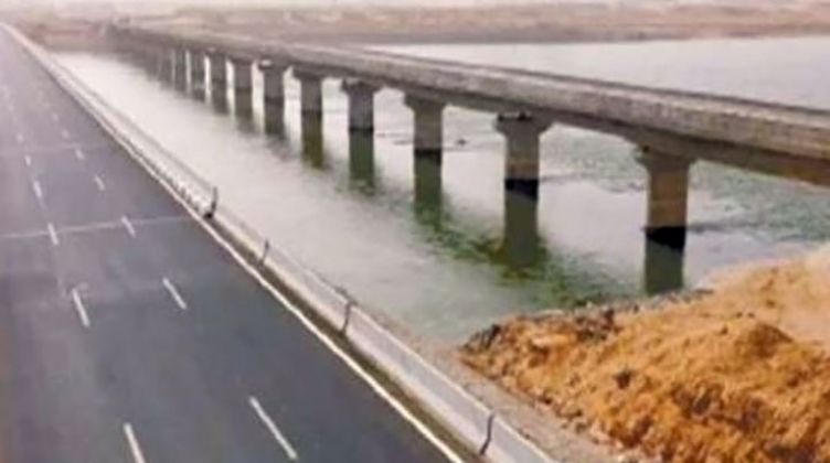 مشروع محور توشكي